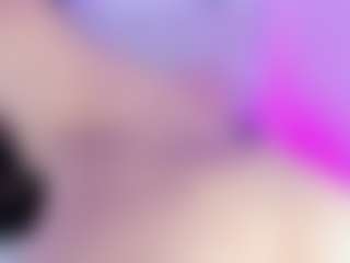 Live cam show with emili-clark - Camel Toe on Camsoda