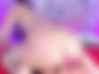 Live cam show with emili-clark - BBW Teen (18+) on Camsoda