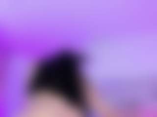 emili-clark's Live Sex Cam Show