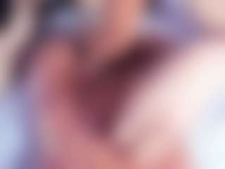 emili-clark's Live Sex Cam Show