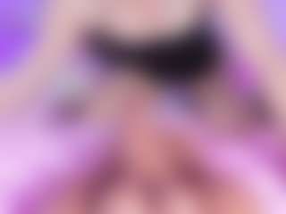 emili-clark's Live Sex Cam Show