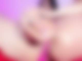 emili-clark's Live Sex Cam Show