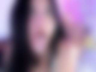 Live cam show with emili-clark - Camel Toe on crypto-cams