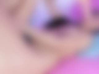 emili-clark's Live Sex Cam Show