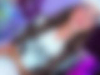 Live cam show with Ladynoah - Blue Eyes on Mixed Magazine Live