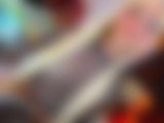 Live cam show with Ladynoah - Gray Eyes on Dolls Live
