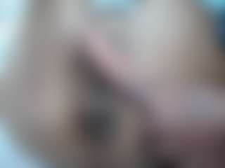 Live cam show with Marihammurath - MILF on CamwithHer
