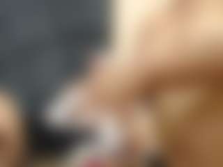 Live cam show with Marihammurath - Handjob on camwithhim.com