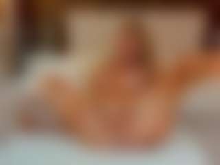 Live cam show with Saradiamond01 - Big Tits on Fapmatic.com