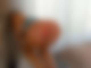 Saradiamond01's Live Sex Cam Show