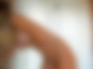 Saradiamond01's Live Sex Cam Show