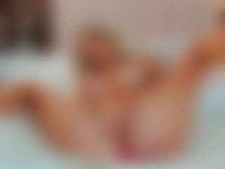 Saradiamond01's Live Sex Cam Show