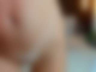 Saradiamond01's Live Sex Cam Show