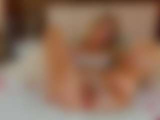 Saradiamond01's Live Sex Cam Show