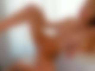 Live cam show with Saradiamond01 - Blue Eyes on Gym Cam Girls