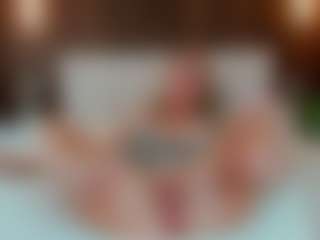 Saradiamond01's Live Sex Cam Show