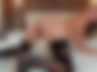 Saradiamond01's Live Sex Cam Show