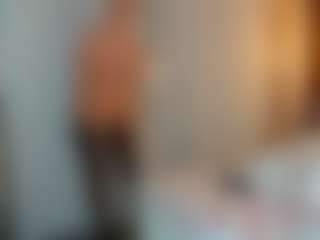 Saradiamond01's Live Sex Cam Show