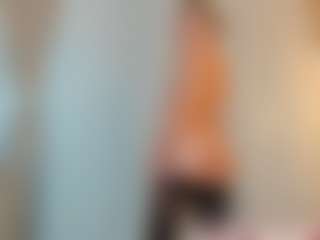 Saradiamond01's Live Sex Cam Show
