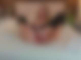 Saradiamond01's Live Sex Cam Show