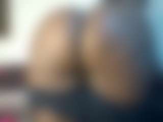 chocobabe002's Live Sex Cam Show