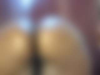 chocobabe002's Live Sex Cam Show