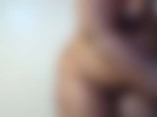 Live cam show with chocobabe002 - Ebony Anal on Milfs Live