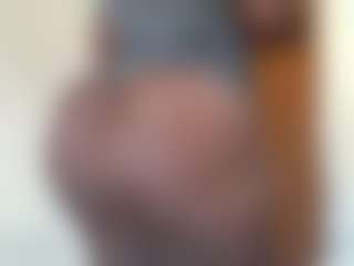 Live cam show with chocobabe002 - Brown Eyes on TeamSkeetLive