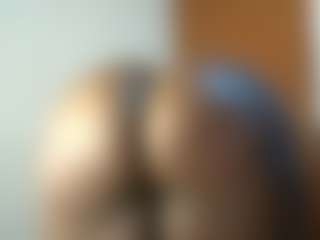 Live cam show with chocobabe002 - Ebony on Streamer API | kenya