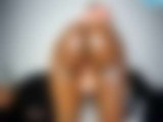 SlimThickKat's Live Sex Cam Show