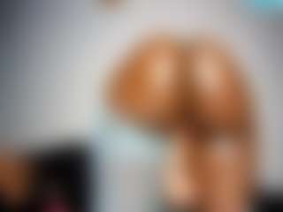 SlimThickKat's Live Sex Cam Show