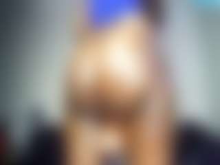 SlimThickKat's Live Sex Cam Show