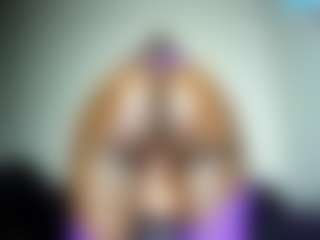 SlimThickKat's Live Sex Cam Show