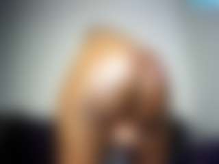 SlimThickKat's Live Sex Cam Show