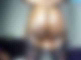 SlimThickKat's Live Sex Cam Show