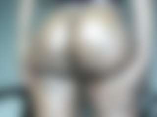 SlimThickKat's Live Sex Cam Show