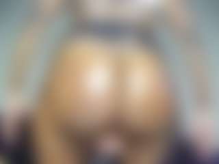 SlimThickKat's Live Sex Cam Show