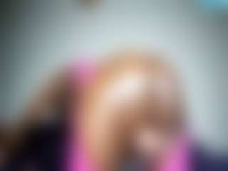 SlimThickKat's Live Sex Cam Show