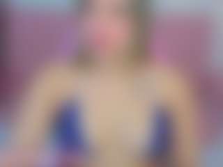 Live cam show with PARISBIGASS - Petite on Soda Cam
