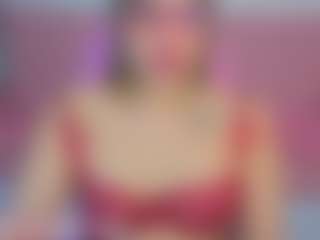 Live cam show with PARISBIGASS - Blonde Hair Petite on Camsoda