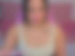 PARISBIGASS's Live Sex Cam Show