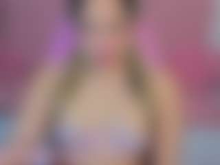 PARISBIGASS's Live Sex Cam Show