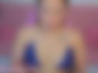 Live cam show with PARISBIGASS - Shower on alttransgirls