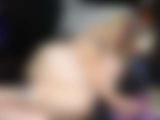 castrated-julie's Live Sex Cam Show