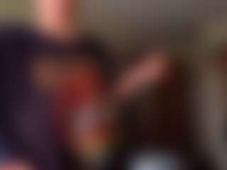 Live cam show with mymelody625 - Brown Eyes Brown Hair on Fling VIP Chat