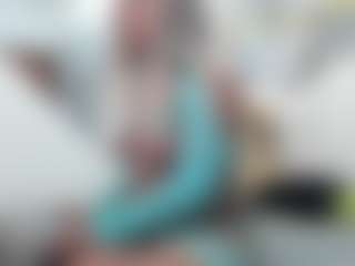 Live cam show with camilosaortega - HD on xplaylive.com