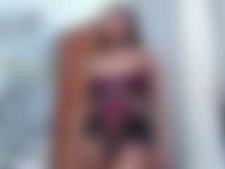 Live cam show with camilosaortega - Spank on Camiplay Live