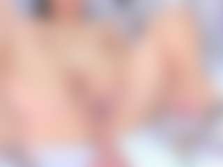 Live cam show with Natalia Milf - Normal on Camsoda
