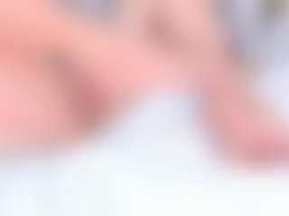 Live cam show with Natalia Milf - Smoking on Camiplay Live