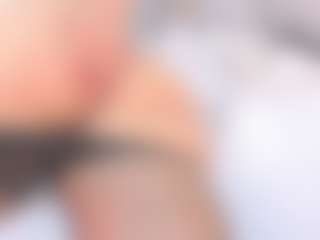 Live cam show with Natalia Milf - Smoking on Camsoda